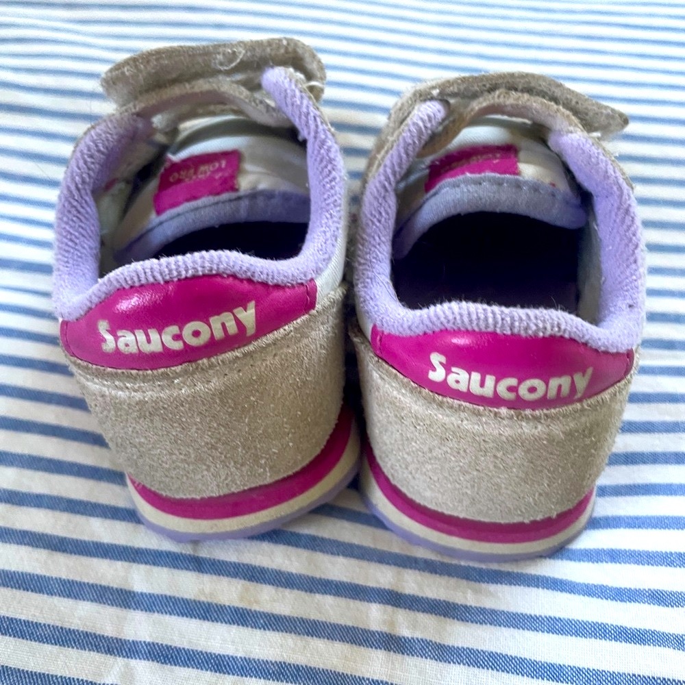 Toddler Saucony Velcro shoes